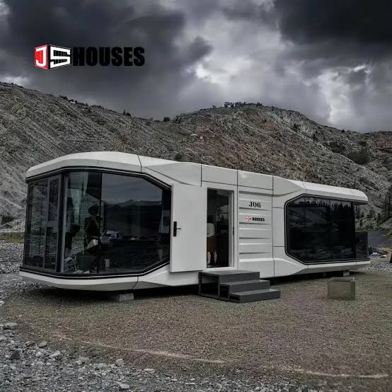 Space capsule house