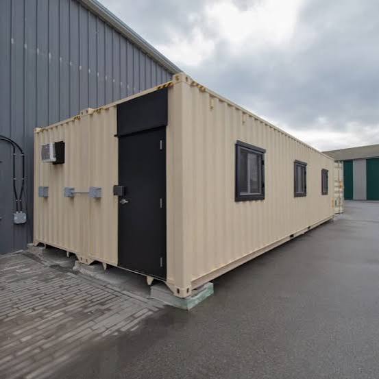 Custom mobile container — Plus